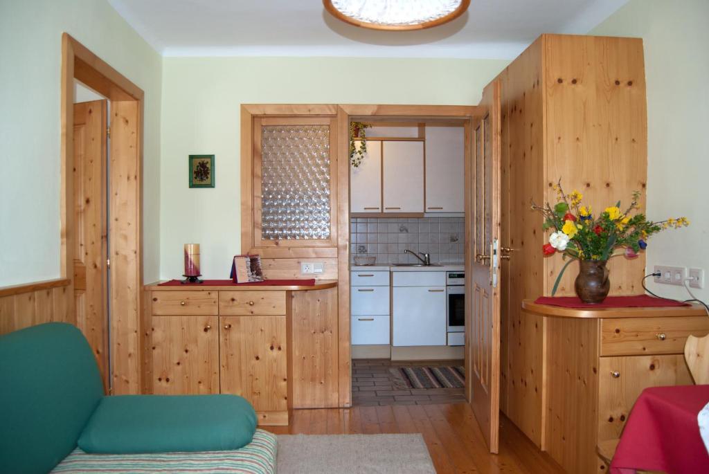 Gasthaus Gossler Hotel Muhlen  Room photo